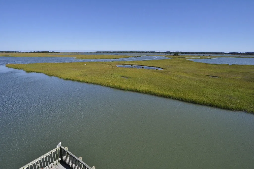 chincoteague waterfront vacation rental home eureka