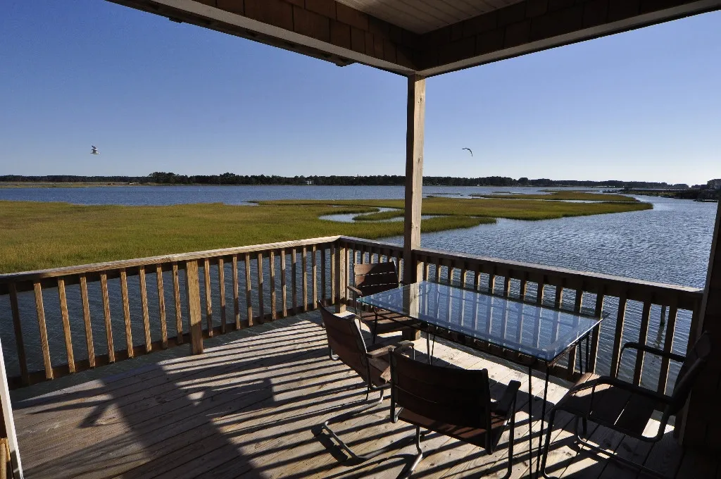 chincoteague waterfront vacation rental home eureka